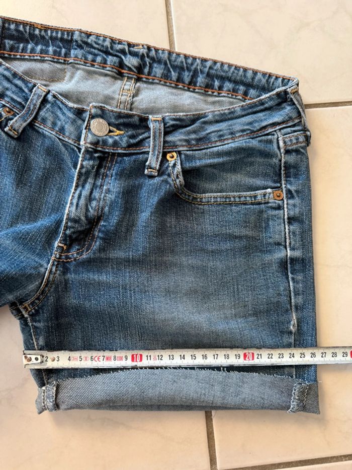 Short en jean denim Levis vintage USA style taille 36 très bon état - photo numéro 9