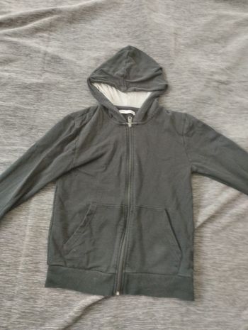 Sweat a capuche noir 