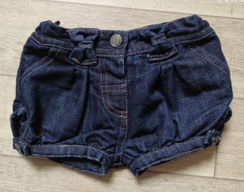 Short en jean 6 mois