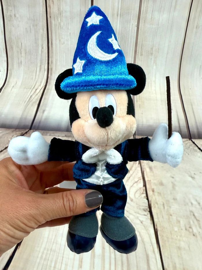 Peluche à accrocher Disney Mickey fantasia chef d’orchestre Tokyo Disneyland Japon - photo numéro 2
