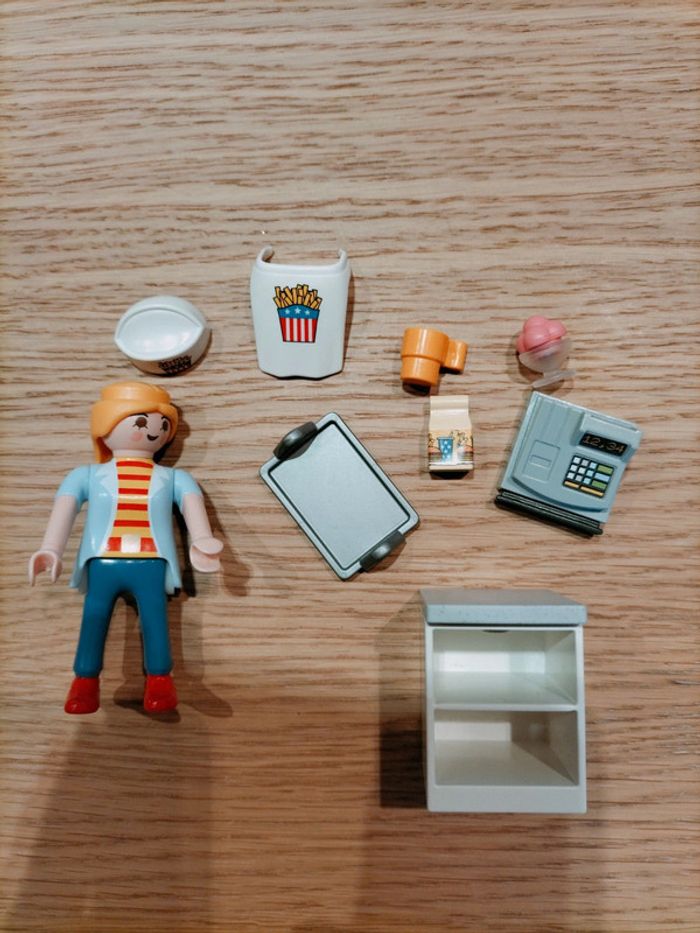 Playmobil spécial 5292 - serveuse de fast food - photo numéro 2