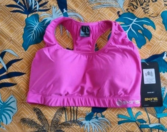 Brassière femme compressive pour le sport - photo numéro 1