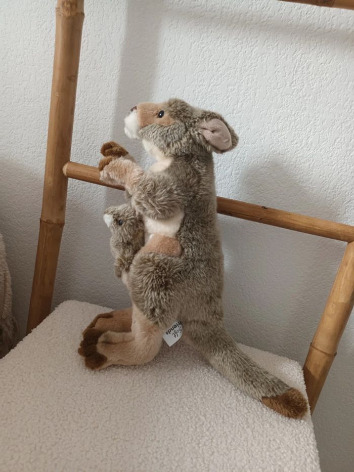 Peluche Kangourou & son bébé Soft Friends hauteur environ 34 cm