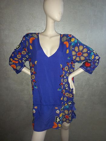 tunique bleu et coloré desigual taille 42/44