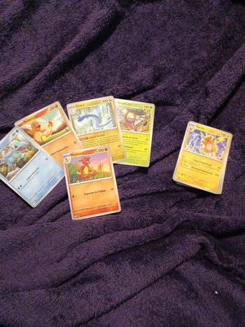 Lot n° 5 cartes Pokémon 