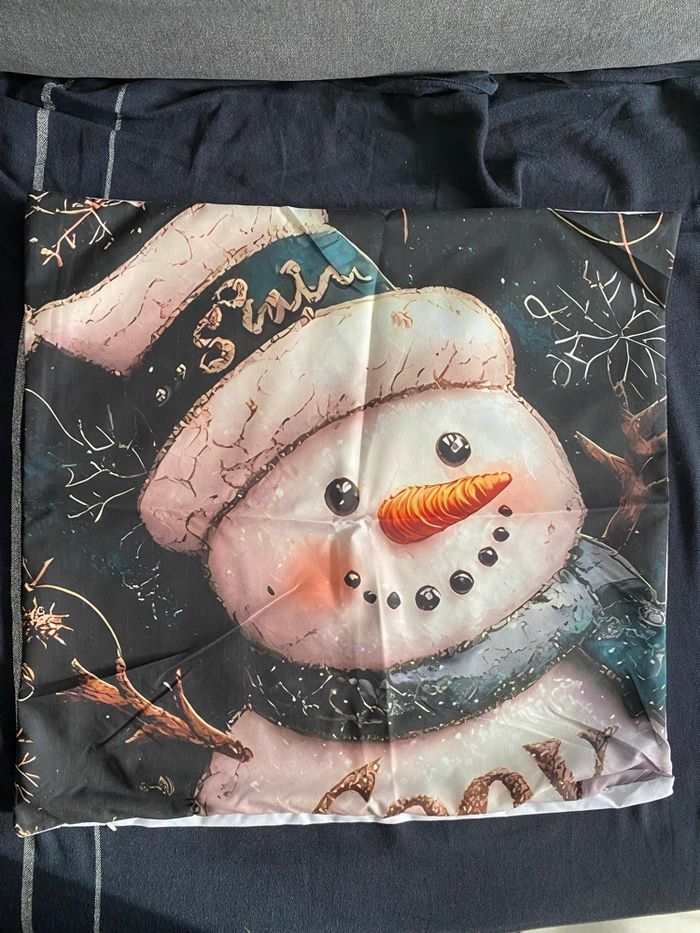 Lot de 4 taies d’oreiller Noël (45x45cm) - photo numéro 2