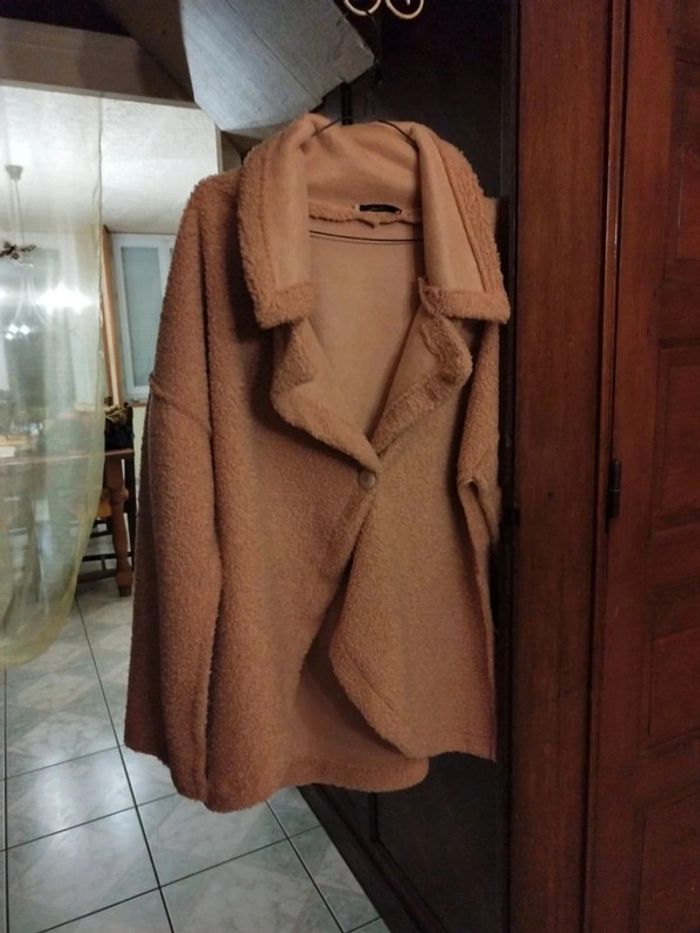 Manteau fausse fourrure rose pâle vintage L/40