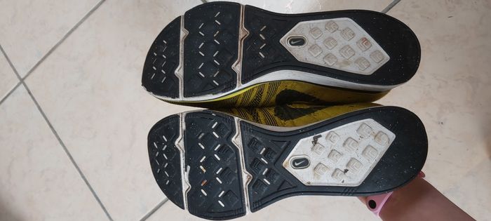 Basket Nike flyknit trainer pointure 5.5 - photo numéro 8