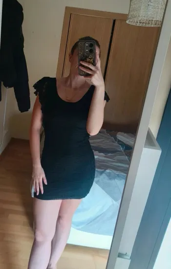 Robe en dentelle noire