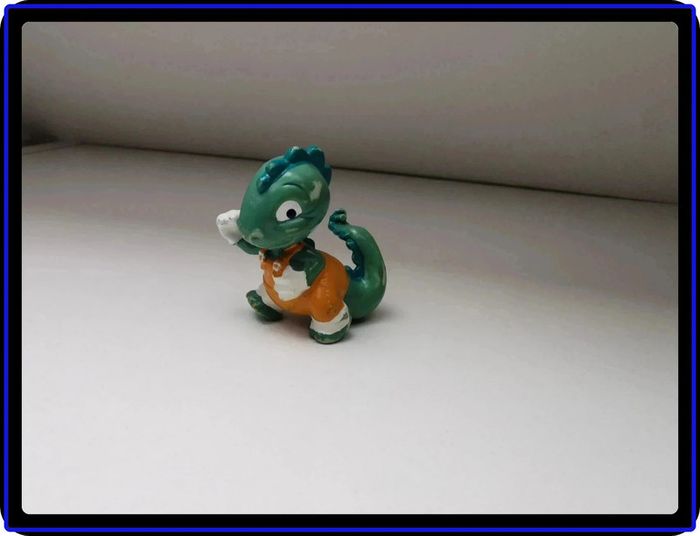 Figurine dinosaure
