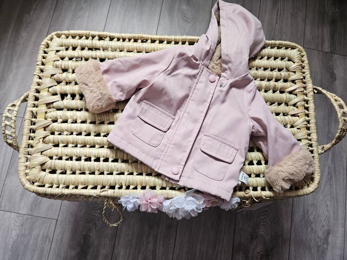 Lot veste/ manteau bébé fille 3 mois. - photo numéro 2