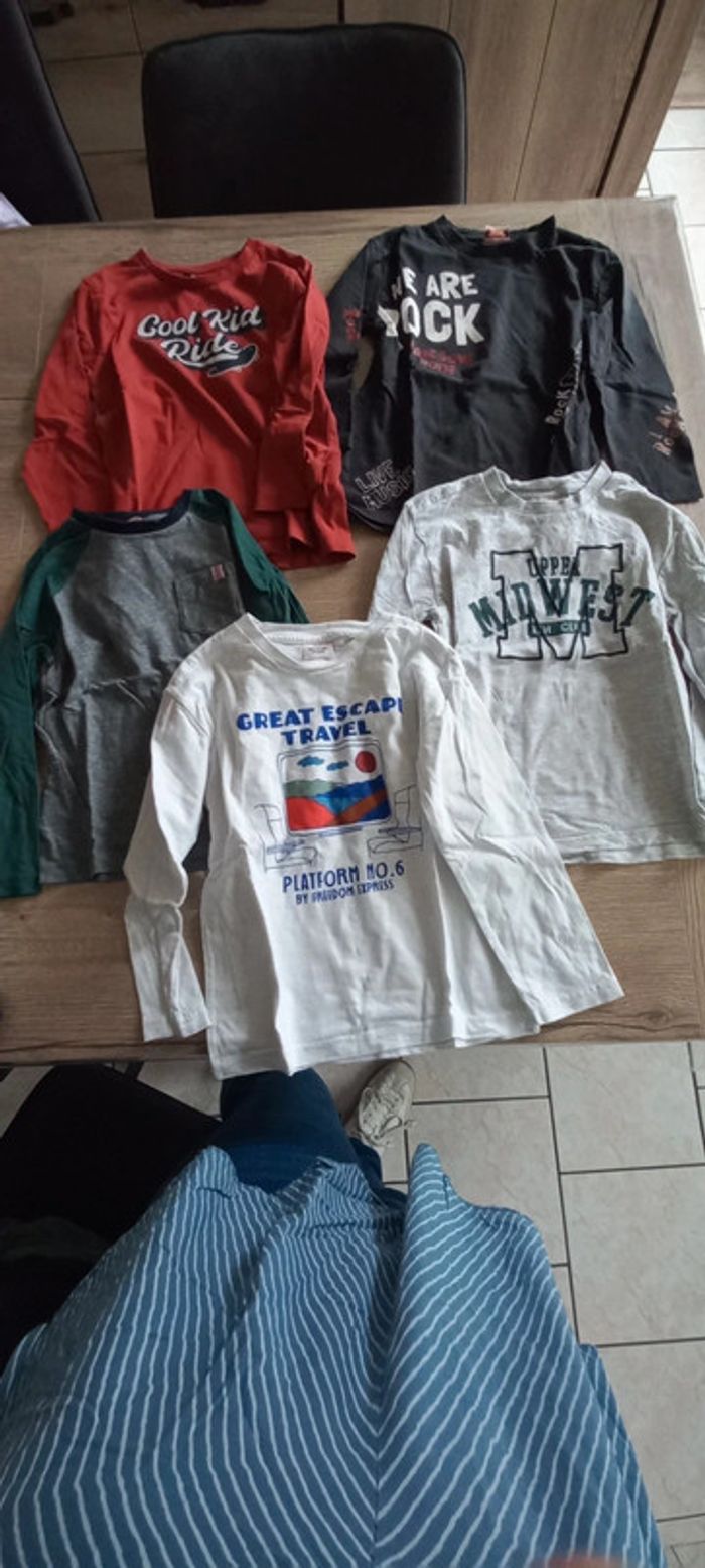 5 tee-shirt manches longues TAO 5ans