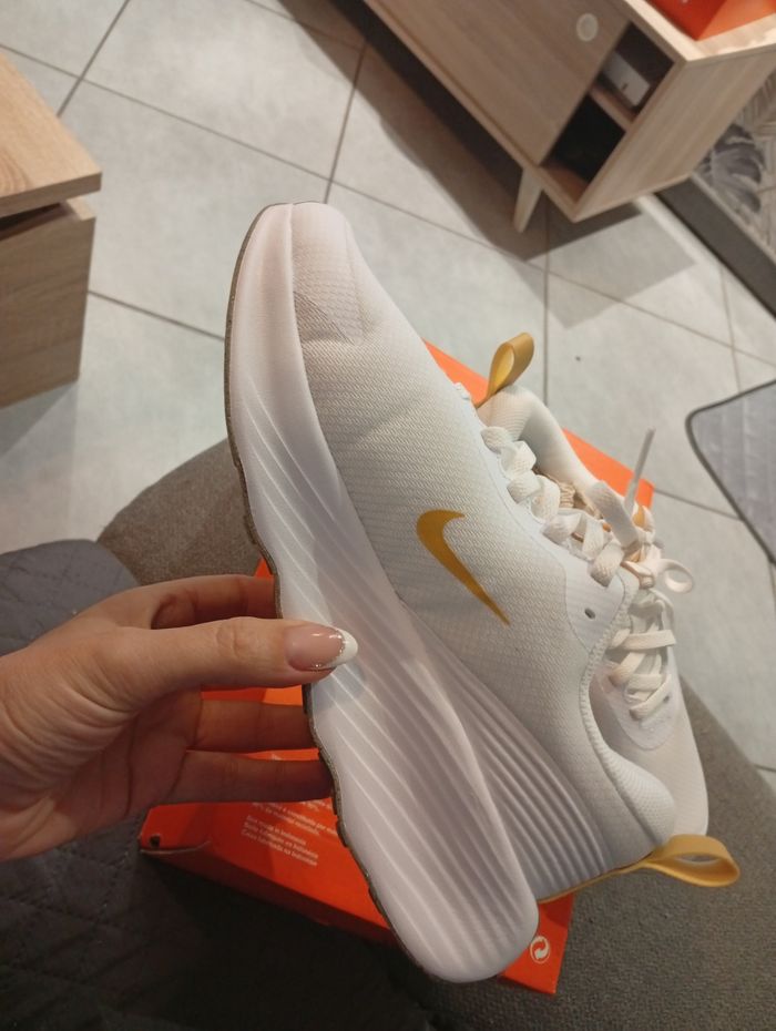 Basket Nike promina 38.5 - photo numéro 4