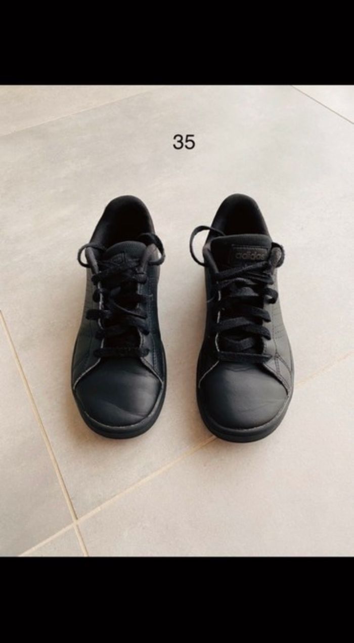 Baskets Adidas pointure 35