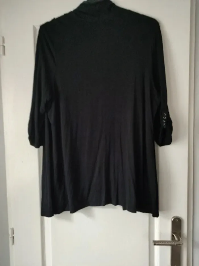 Gilet + tee shirt attaché taille L - photo numéro 5