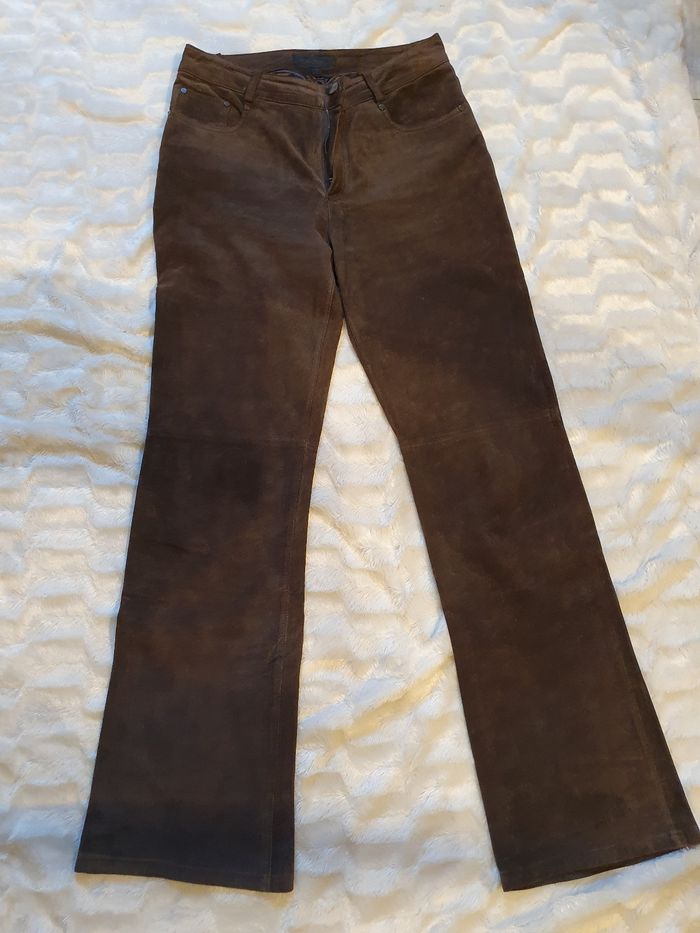 Pantalon en daim, forme jeans 501.