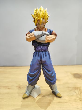Figurine Vegeto super Sayan dragon ball