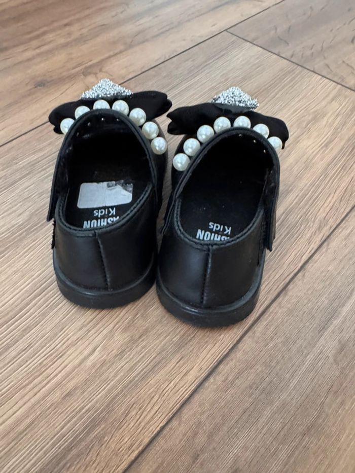 🌷Magnifique petite chaussures bébé fille🌷 - photo numéro 2