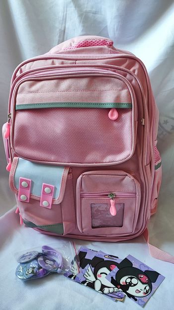 Sac à dos fille kawaii Kuromi 32x17x43 cm – Sac école primaire, cadeau anniversaire et rentrée 7-13 ans