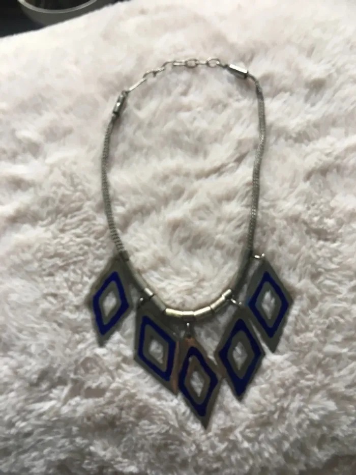 Collier - photo numéro 6