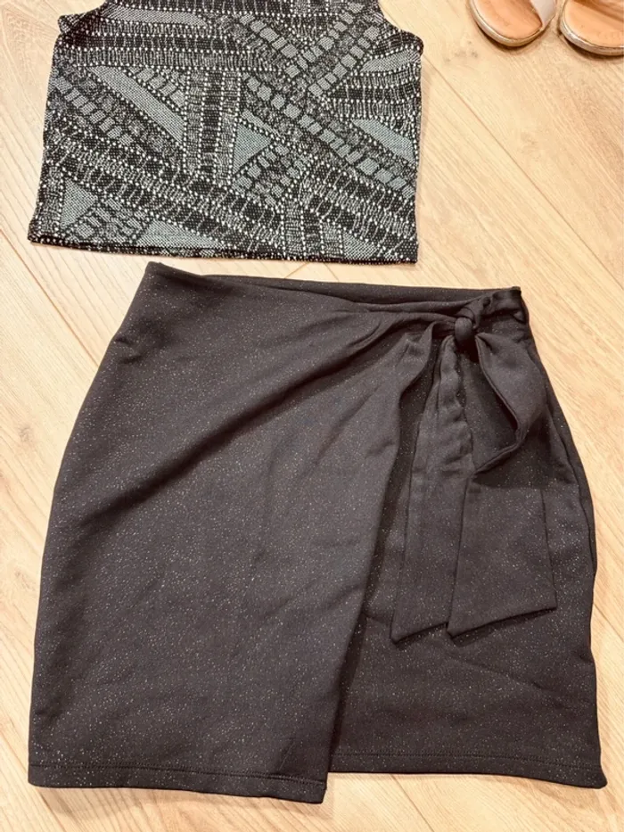 Taille 10 ans tenue 2 pièces fête fille Lpc Kiabi noir argenté * scintillant * 🎄 - photo numéro 4