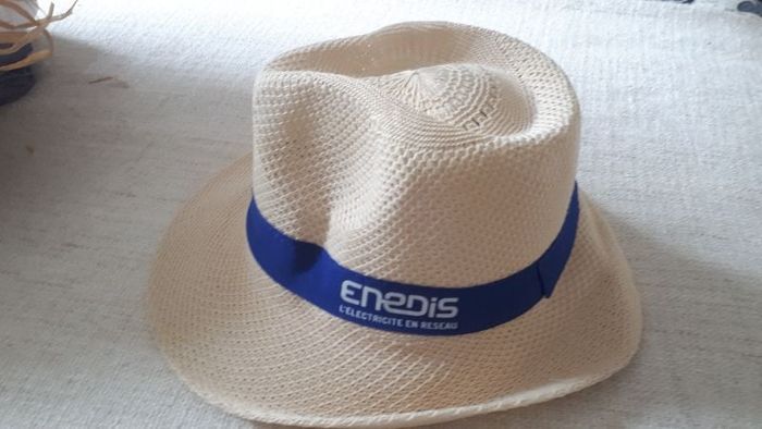 Chapeau Enedis