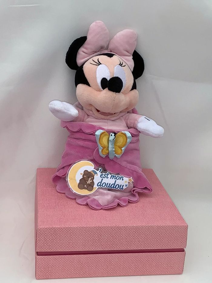 DY130 doudou minnie Disneyland