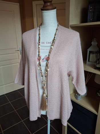 Gilet rose poudré mailles nid d'abeilles neuf