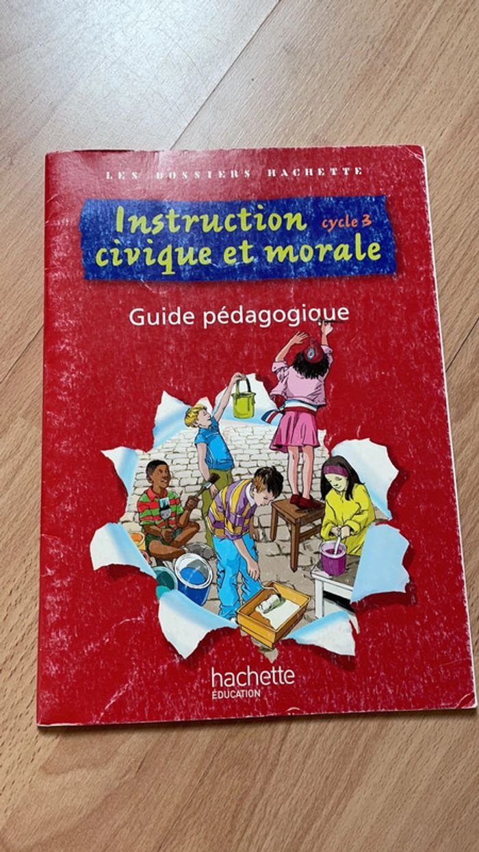 Dossier Hachette et guide pédagogique - photo numéro 6