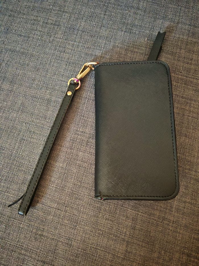 Porte monnaie très pratique - photo numéro 3