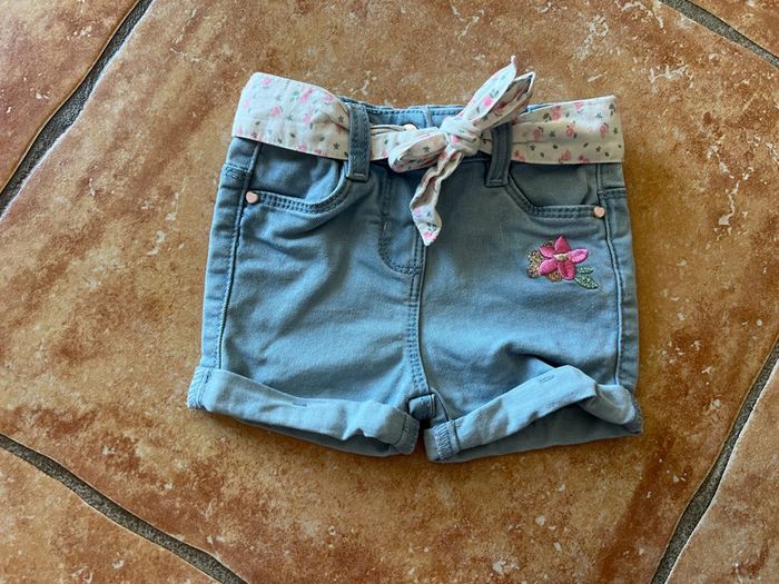 Short jean orchestra 9mois neuf