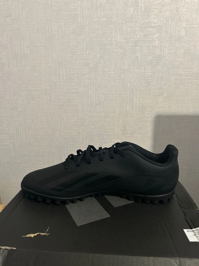 Chaussures de football Adidas terrain synthétique grande taille 47 - photo numéro 3