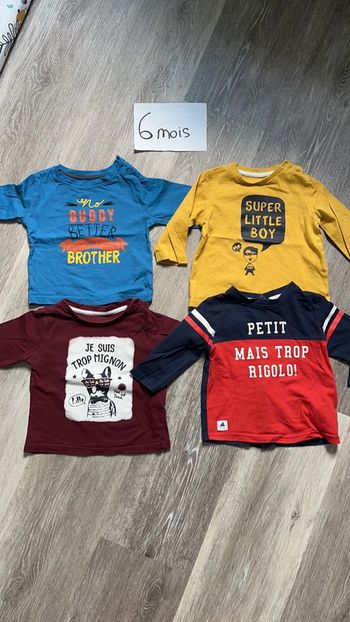 Lot 4 tee-shirts manche longue 6 mois
