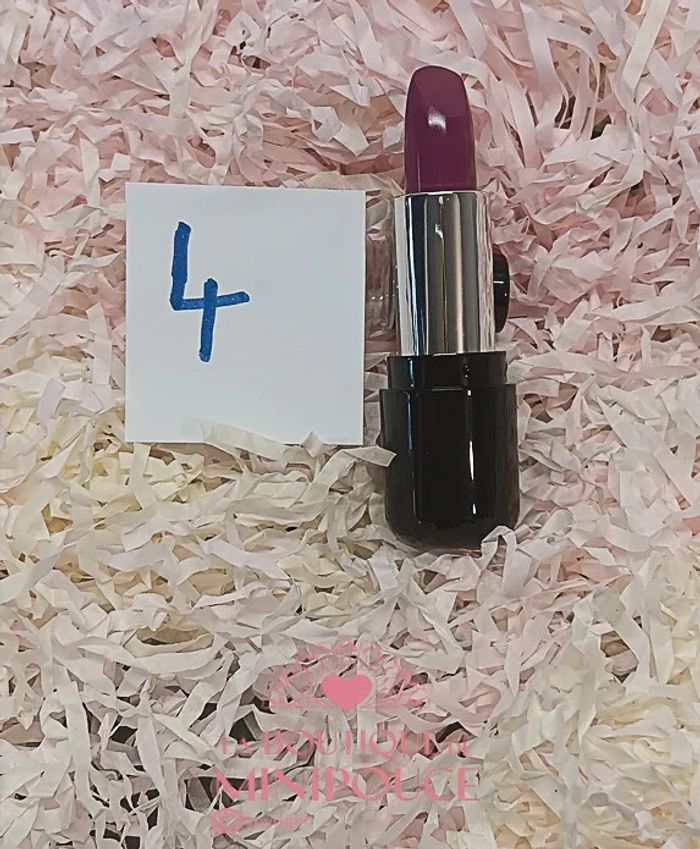 1 Rouge a lèvre bouteille de vin