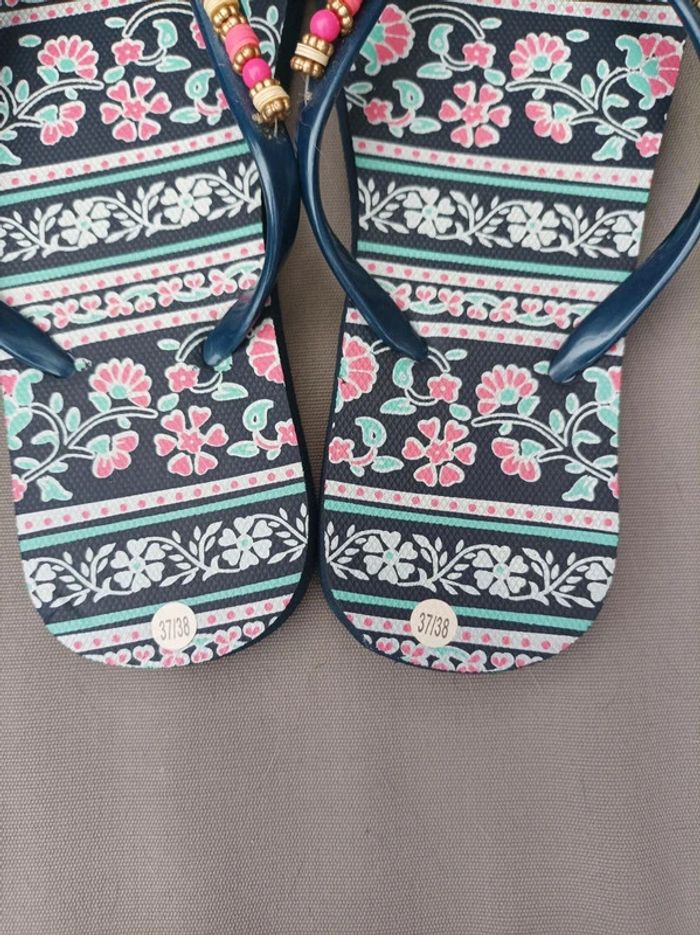 Jolies tongs fille-femme 37-38 - photo numéro 3