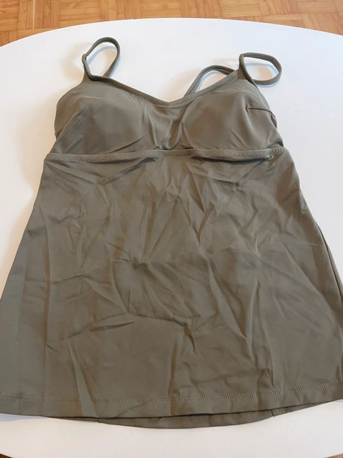 Débardeur de maillot de bain taille 38 . Penti