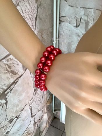 Joli bracelet de 2 rangées perles nacrées