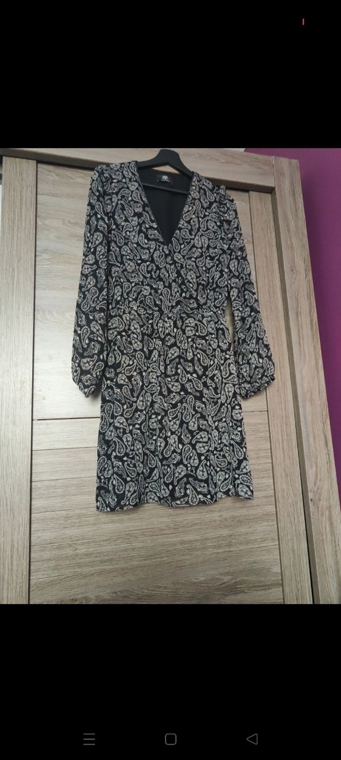 Robe noire