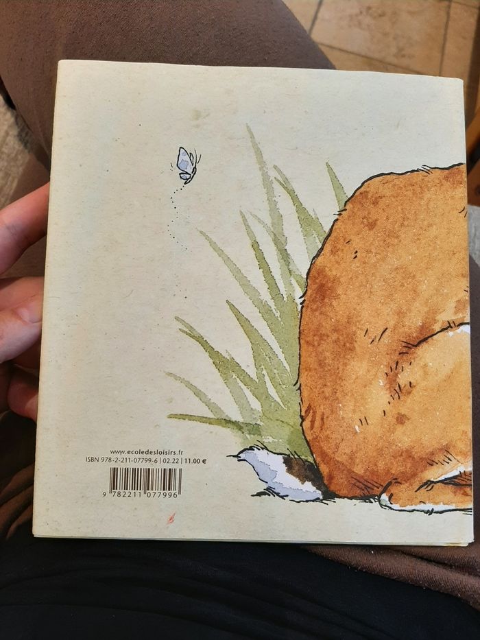 Livre  "Devine combien je t'aime" - photo numéro 2