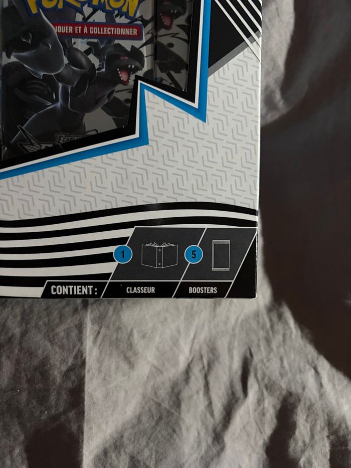 Coffret Collection Classeur Pokémon Ev10.5 Foudre Noire - photo numéro 6