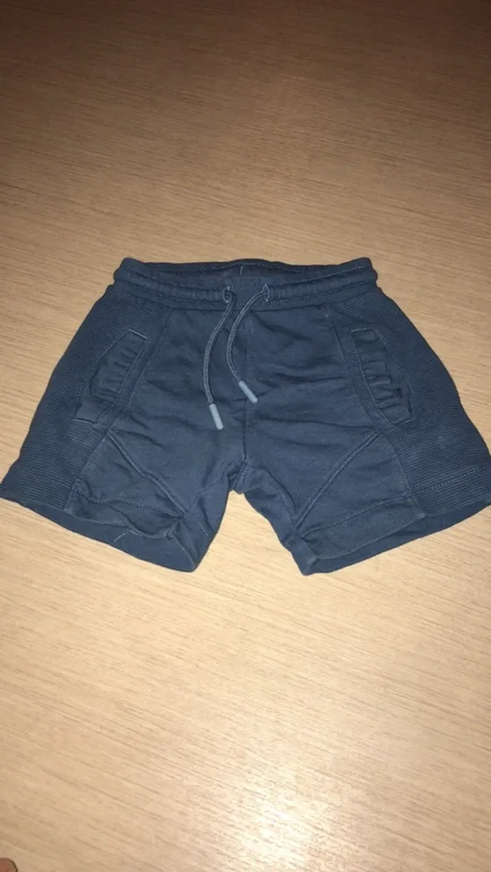 Short jogging