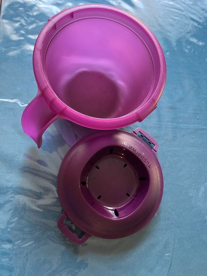 Petit cuiseur micro onde - photo numéro 2