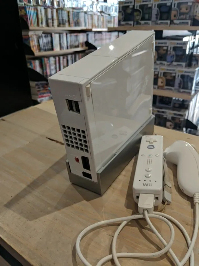 Nintendo Wii Blanche + Wiimote & Nunchuk - photo numéro 6
