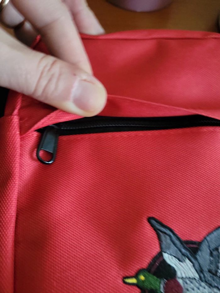 Pochette chevignon rouge. Neuve - photo numéro 6