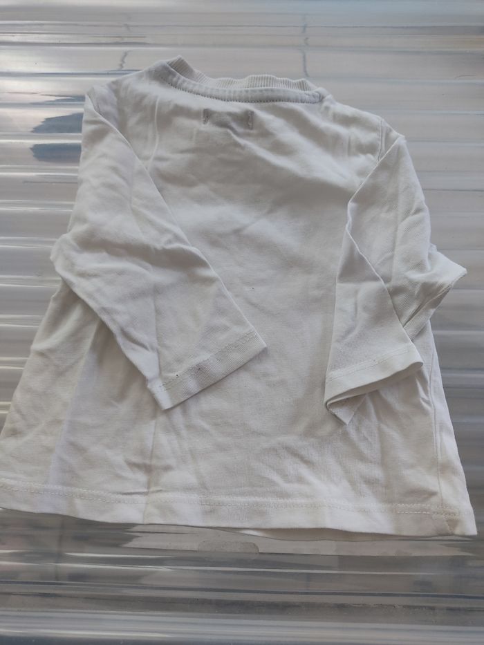 T-shirt manche longue 3 mois - photo numéro 3