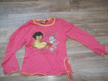 T-shirt rose Dora (1) et Babouche 4 ans