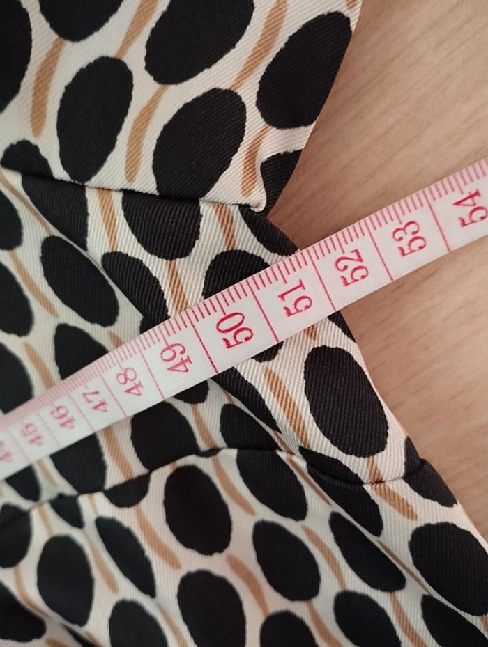 Robe Mango Suit taille M effet satiné avec poches - photo numéro 8