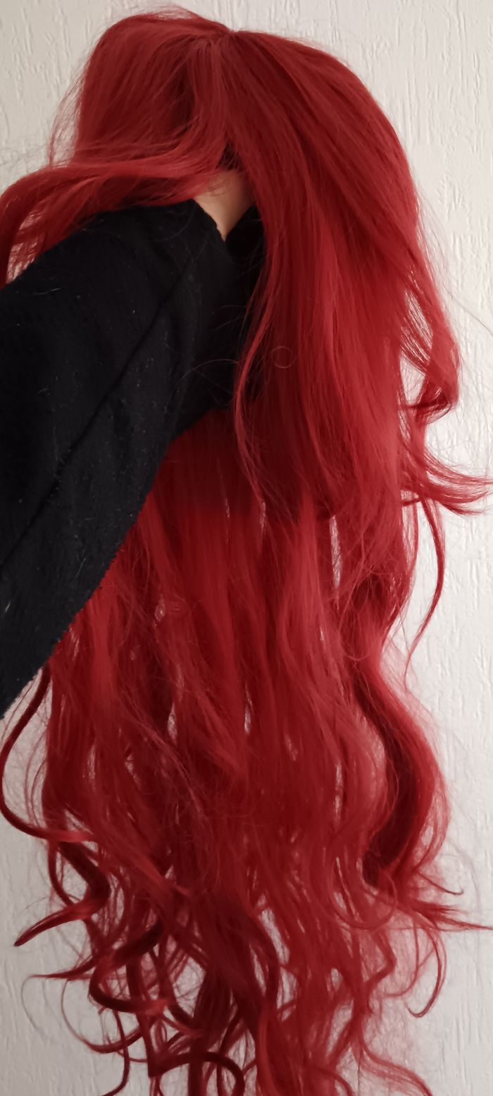 Perruque longue rouge - photo numéro 2