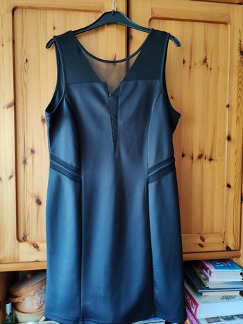 Robe noire chic