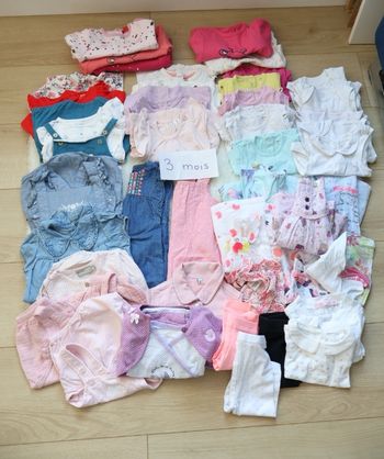 Lot vêtements été fille 3 mois